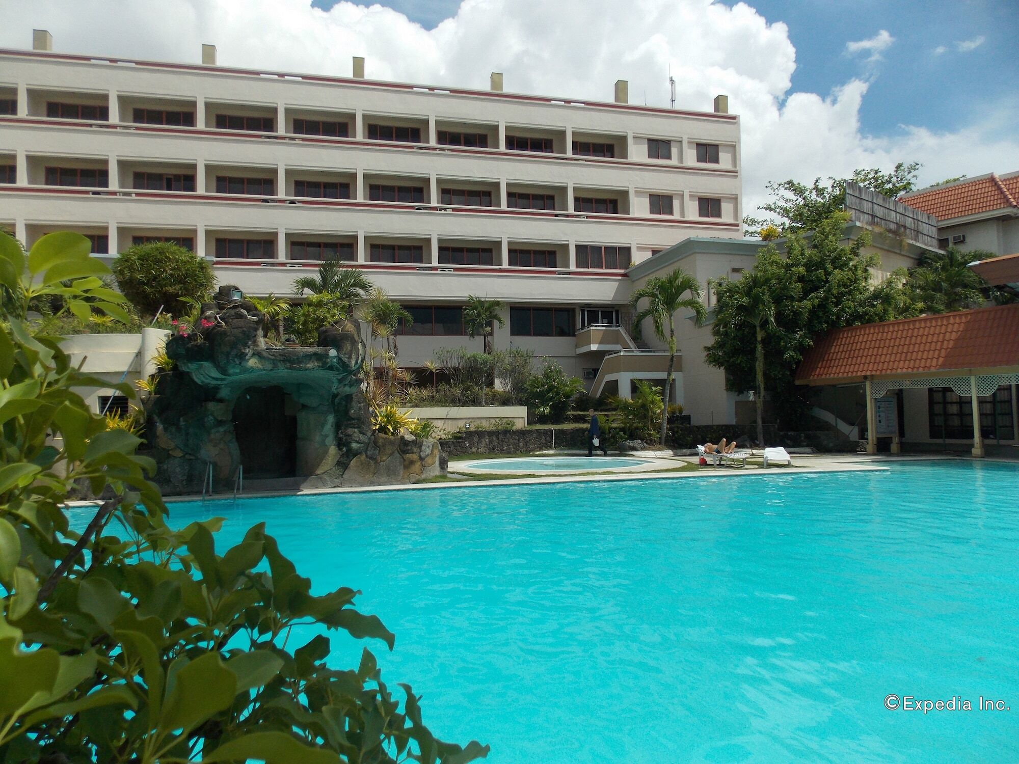 The Mansion Hotel Babuy Bagian luar foto
